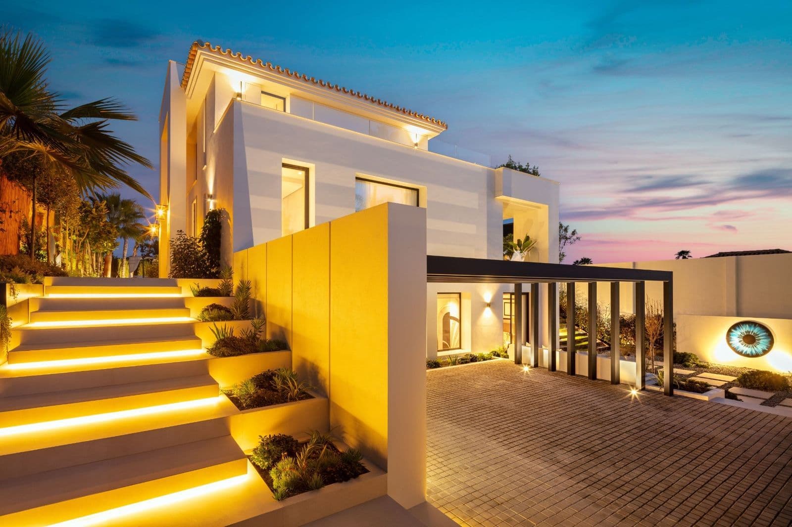What Makes U.S. Vacation Homes So Expensive?